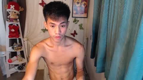 Snapshot of sweetbigcockz chatting on December 3, 7:54 am sweetbigcockz online show from December 3, 7:54 am