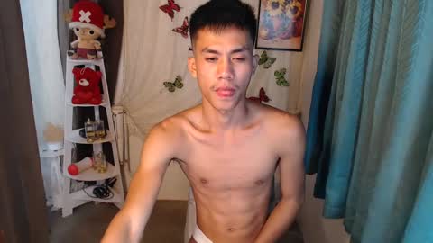 Snapshot of sweetbigcockz chatting on December 3, 2:05 pm sweetbigcockz online show from December 3, 2:05 pm