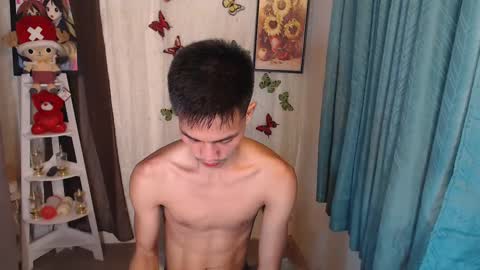 Snapshot of sweetbigcockz chatting on January 17, 3:32 pm sweetbigcockz online show from January 17, 3:32 pm