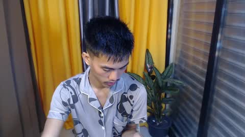 Snapshot of sweetbigcockz chatting on February 23, 9:26 pm sweetbigcockz online show from February 23, 9:26 pm