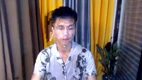 Snapshot of sweetbigcockz chatting on March 3, 4:14 pm sweetbigcockz online show from March 3, 4:14 pm