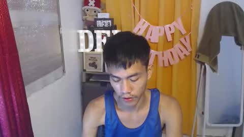 Snapshot of sweetbigcockz chatting on October 28, 9:06 pm sweetbigcockz online show from October 28, 9:06 pm