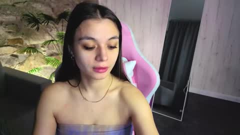 Kim online show from February 6, 1:32 am