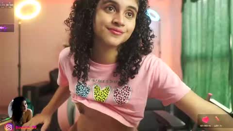 Salom independent model online show from February 20, 8:47 pm