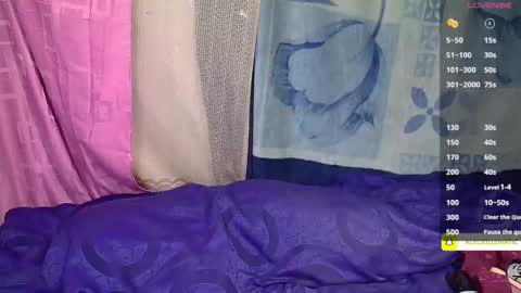 Snapshot of sweetc4meron chatting on December 20, 10:27 am Cameron Alejandro online show from December 20, 10:27 am