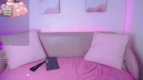 Cameron online show from January 18, 8:40 pm