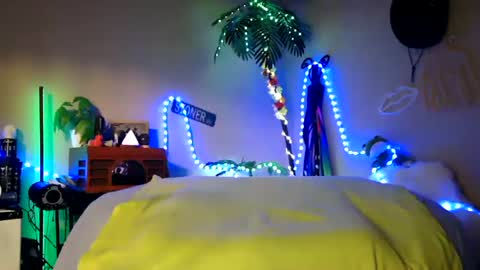 Jillian online show from February 9, 1:09 am