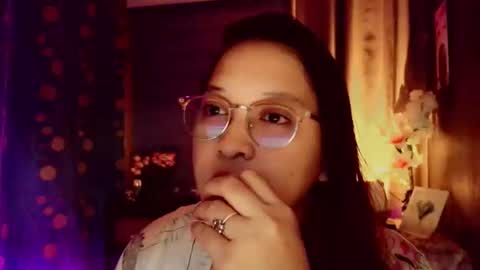 Sweetcaroline2001 online show from March 14, 4:12 pm