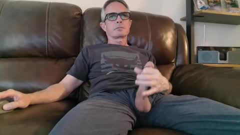 Snapshot of sweetcocksean chatting on May 20, 11:00 pm sweetcocksean online show from May 20, 11:00 pm