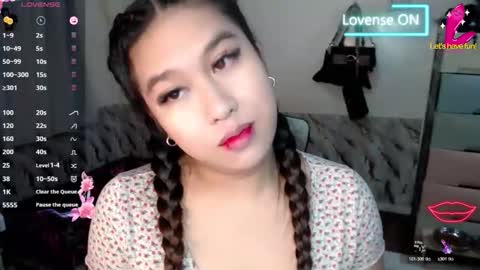 SweetSpicy Chloe online show from October 25, 9:20 pm