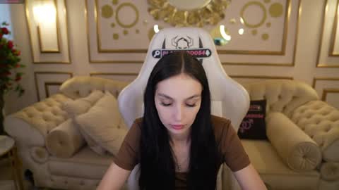 Amelia online show from July 24, 10:57 am