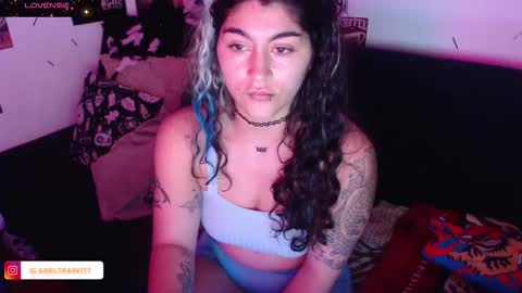 Abril online show from November 28, 6:21 pm