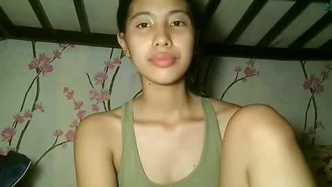 sweetdimple69 online show from September 10, 8:25 am