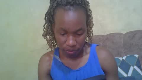 sweetdiva2012 online show from January 4, 6:19 am