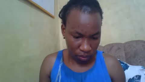 sweetdiva2012 online show from February 1, 7:05 am