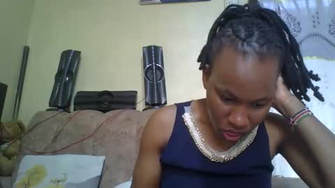 sweetdiva2012 online show from December 4, 6:12 am