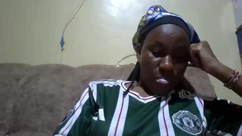 sweetdiva2012 online show from April 9, 8:03 pm