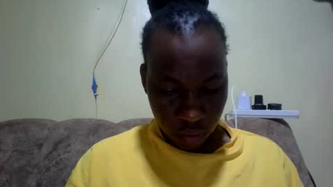 sweetdiva2012 online show from June 9, 3:18 am