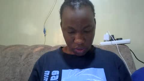 sweetdiva2012 online show from June 23, 4:32 am