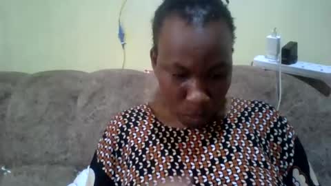 sweetdiva2012 online show from June 26, 9:14 am