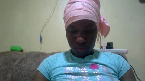 sweetdiva2012 online show from June 28, 4:29 am