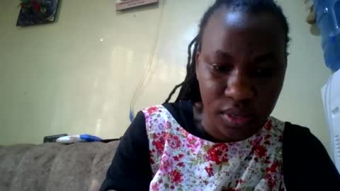 sweetdiva2012 online show from July 2, 5:02 am