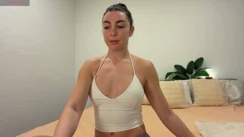 Cassie online show from May 17, 4:54 am