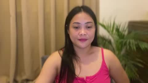 Snapshot of sweetestsmile_ chatting on May 3, 4:18 am Khaye online show from May 3, 4:18 am