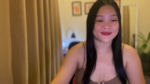 Snapshot of sweetestsmile_ chatting on June 21, 1:08 am Khaye online show from June 21, 1:08 am
