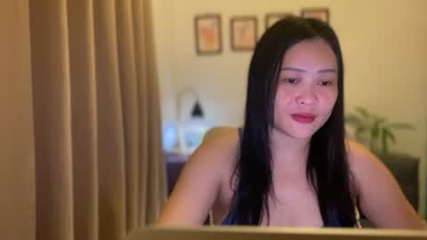Snapshot of sweetestsmile_ chatting on July 4, 2:40 am Khaye online show from July 4, 2:40 am