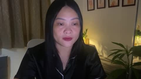 Snapshot of sweetestsmile_ chatting on July 27, 12:50 am Khaye online show from July 27, 12:50 am