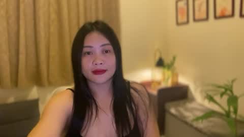 Snapshot of sweetestsmile_ chatting on July 28, 12:01 pm Khaye online show from July 28, 12:01 pm
