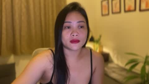 Snapshot of sweetestsmile_ chatting on July 28, 12:48 pm Khaye online show from July 28, 12:48 pm
