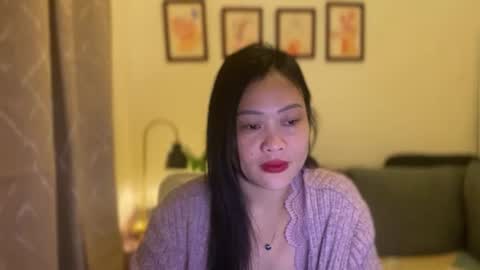 Snapshot of sweetestsmile_ chatting on August 3, 6:44 pm Khaye online show from August 3, 6:44 pm