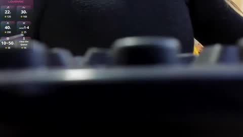 Snapshot of sweetfabianaxl chatting on December 2, 3:45 am Fabiana online show from December 2, 3:45 am