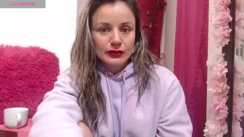 sweef online show from March 8, 11:37 am