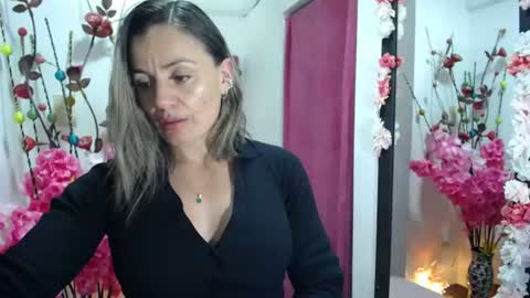 sweef online show from June 18, 12:55 am