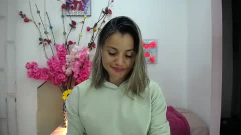 sweef online show from July 3, 3:24 am