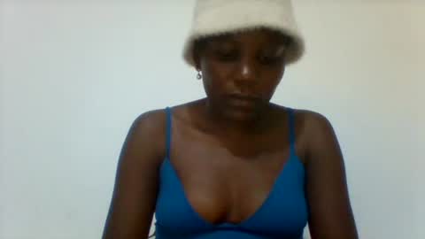sweetfel online show from October 6, 8:50 pm