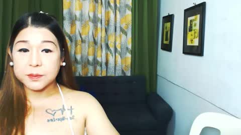 Snapshot of sweetflavor4uxxx chatting on December 19, 5:07 am GoddessAira4uTS online show from December 19, 5:07 am