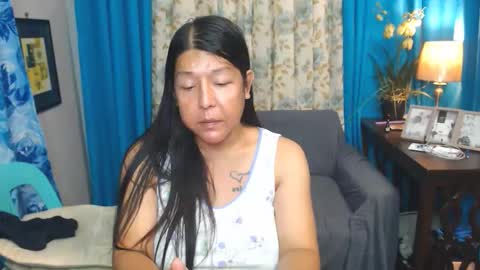 Snapshot of sweetflavor4uxxx chatting on October 29, 11:23 am GoddessAira4uTS online show from October 29, 11:23 am