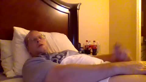 sweetg233 online show from February 5, 8:11 am