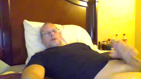 sweetg233 online show from October 15, 4:40 pm