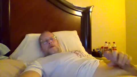 sweetg233 online show from October 22, 5:45 pm