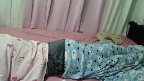 Snapshot of sweetgal_mica chatting on January 25, 10:50 pm sweetgal_mica online show from January 25, 10:50 pm