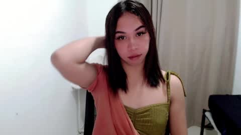 Snapshot of sweetgirl_acxx chatting on July 6, 2:19 am Just call me AC online show from July 6, 2:19 am