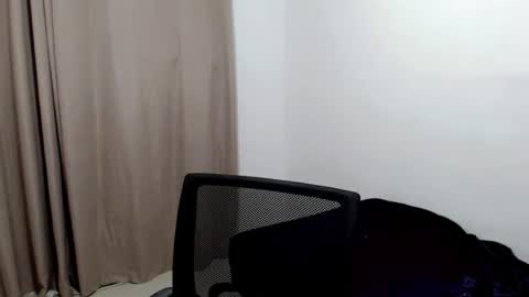 Snapshot of sweetgirl_acxx chatting on July 14, 12:11 pm Just call me AC online show from July 14, 12:11 pm