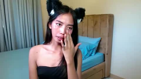 Snapshot of sweetgirl_daphne chatting on April 14, 6:19 am sweetgirl_daphne online show from April 14, 6:19 am