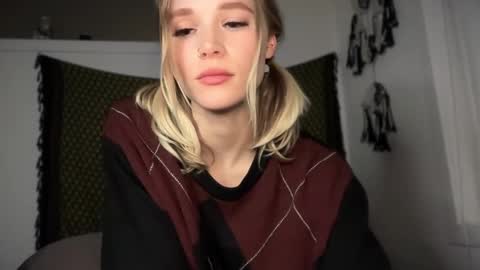 Snapshot of sweetgracee chatting on February 14, 6:12 am sweetgracee online show from February 14, 6:12 am