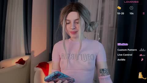 Kira online show from December 27, 3:59 pm